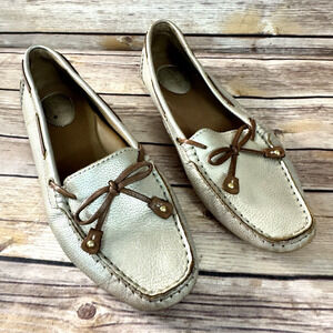 Clarks Womens Metallic Gold Leather Moccasin Flat Driving Shoes Size 8.5M